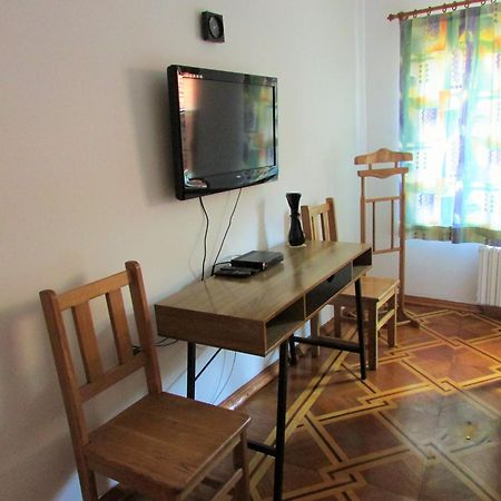Home With The Veranda Βελίκο Τίρνοβο Εξωτερικό φωτογραφία
